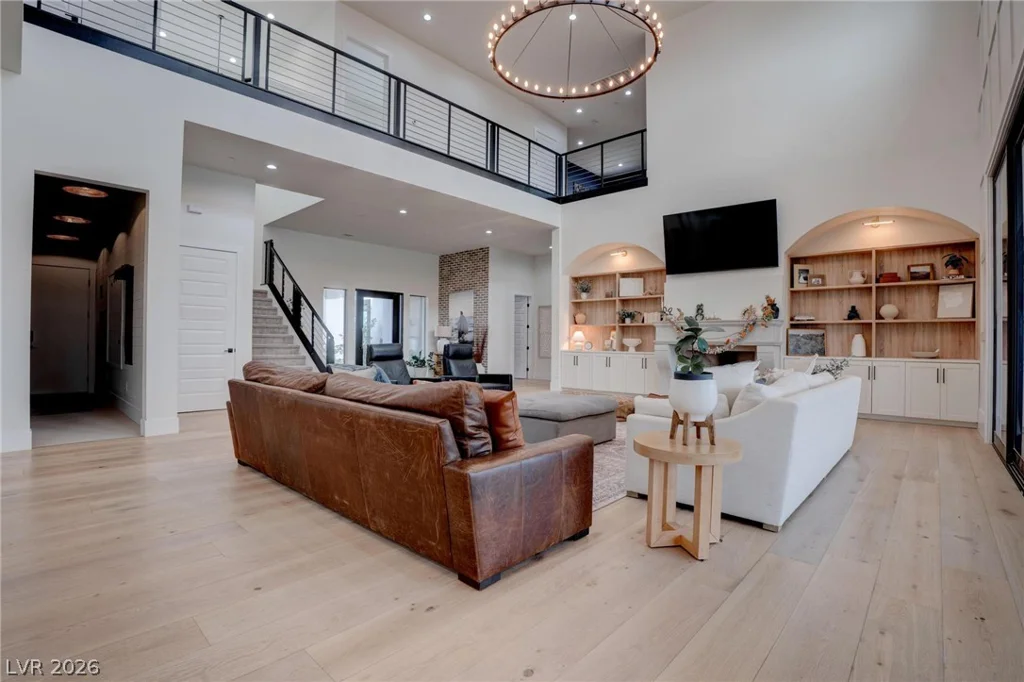 6265 Iron Mountain, Las Vegas, NV 89131