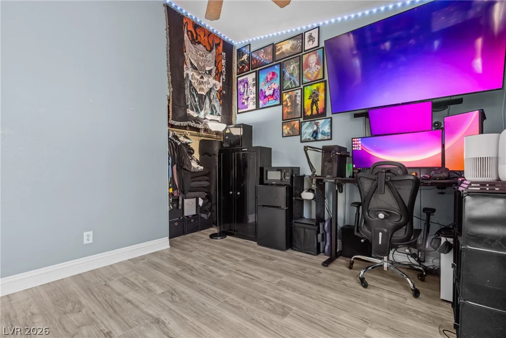 2709 Tropicbird, North Las Vegas, NV 89084