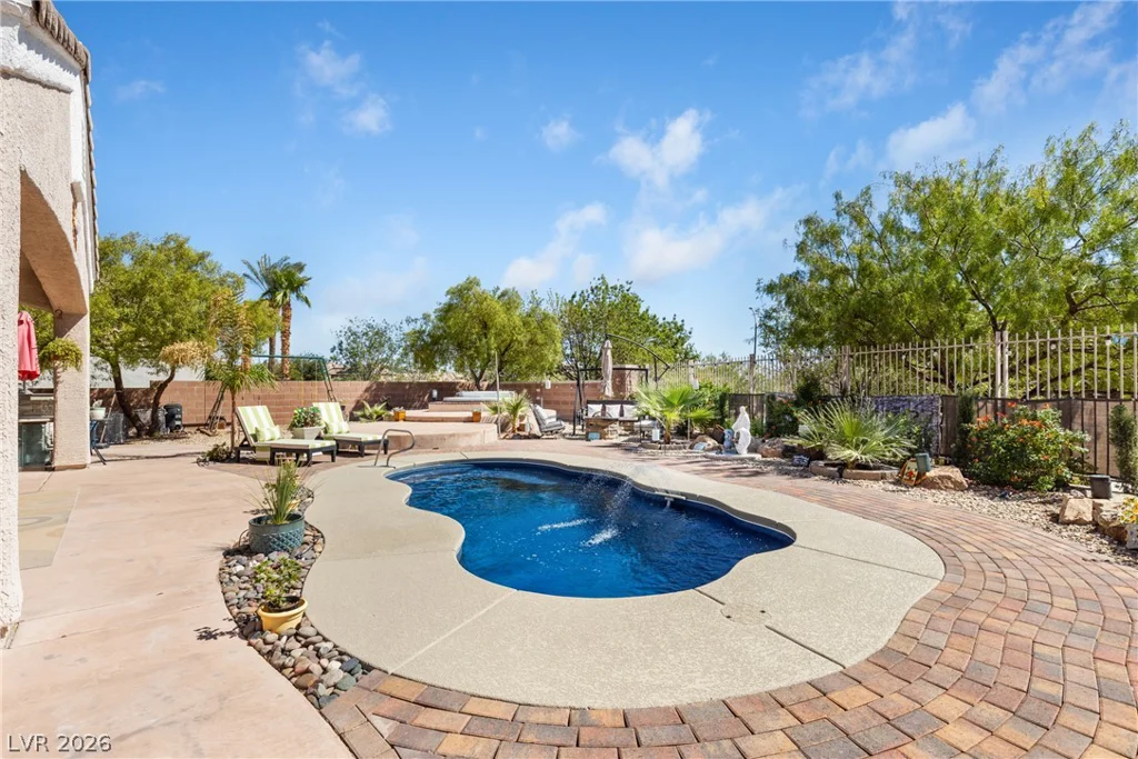 2709 Tropicbird, North Las Vegas, NV 89084