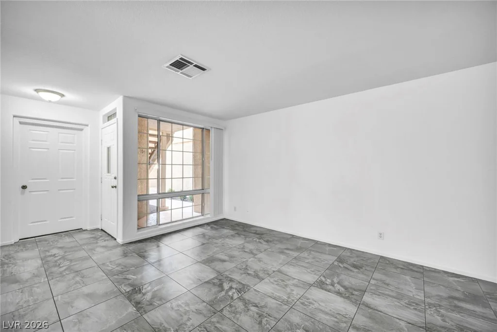 3613 Shawn Reynolds, Las Vegas, NV 89129