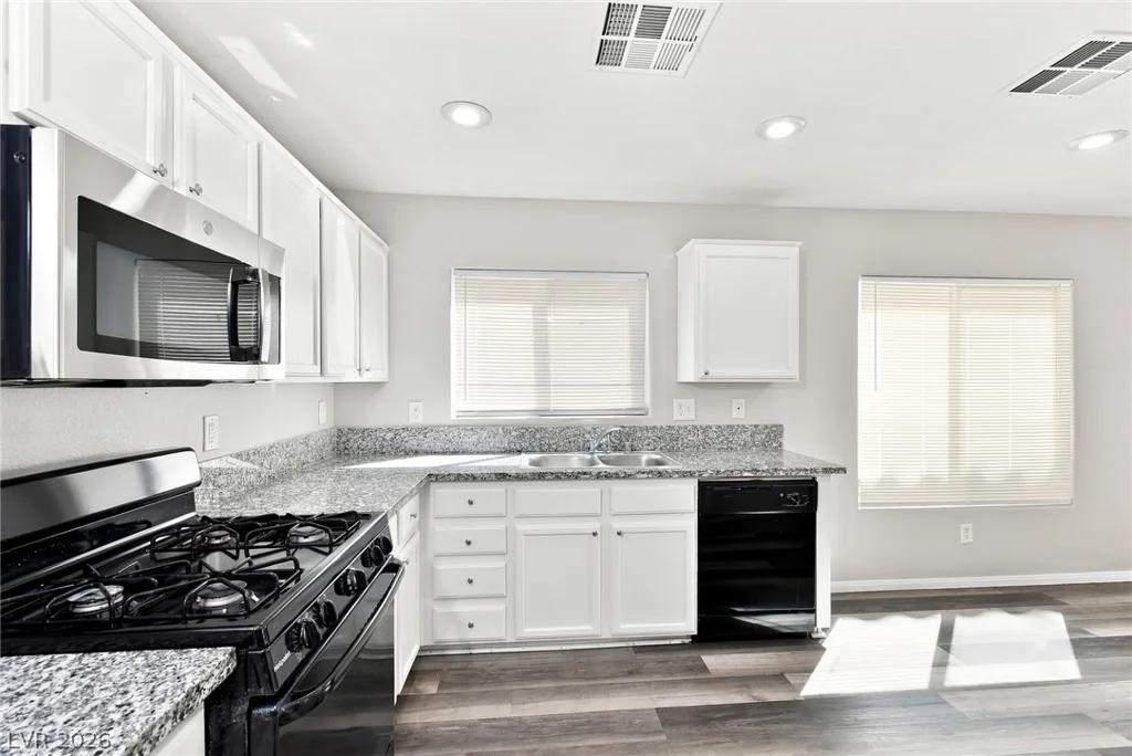 5881 Rainbow Bridge, Las Vegas, NV 89142