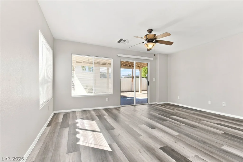 5881 Rainbow Bridge, Las Vegas, NV 89142