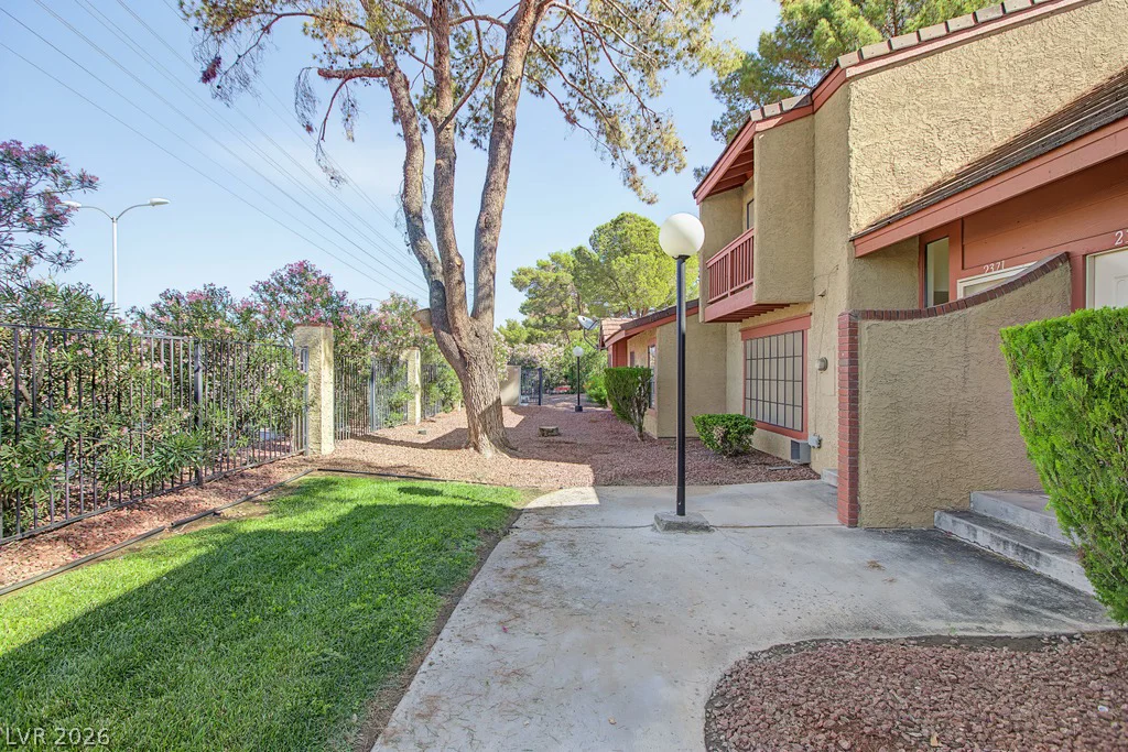 2371 Pickwick, Henderson, NV 89014