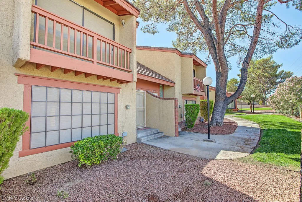 2371 Pickwick, Henderson, NV 89014