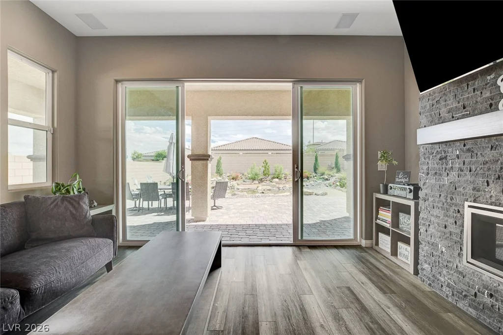 10241 Skye Run, Las Vegas, NV 89166