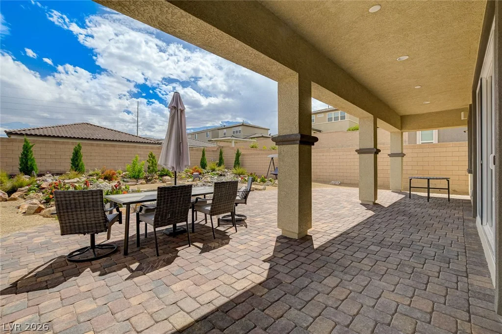 10241 Skye Run, Las Vegas, NV 89166