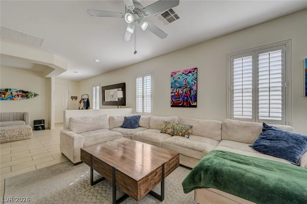 222 hickory heights, Las Vegas, NV 89148