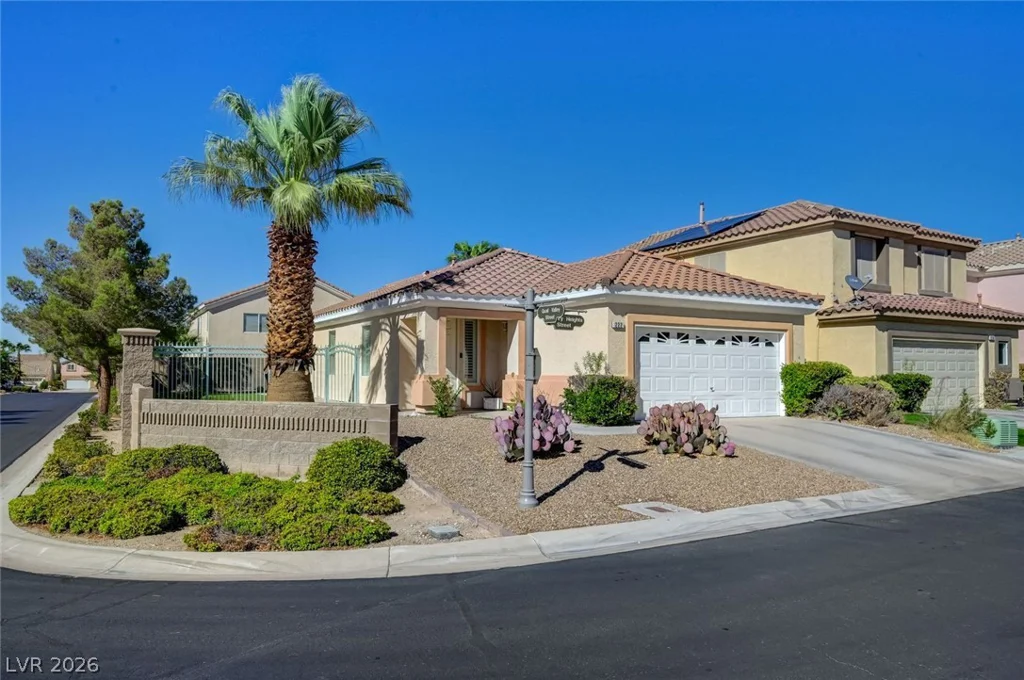 222 hickory heights, Las Vegas, NV 89148