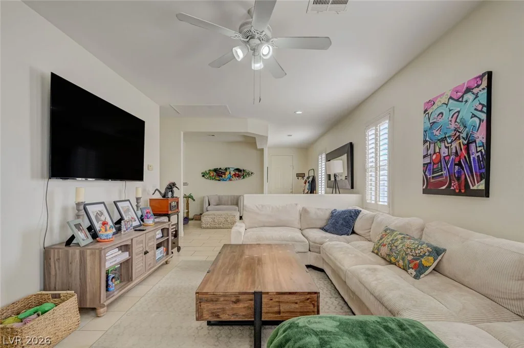 222 hickory heights, Las Vegas, NV 89148