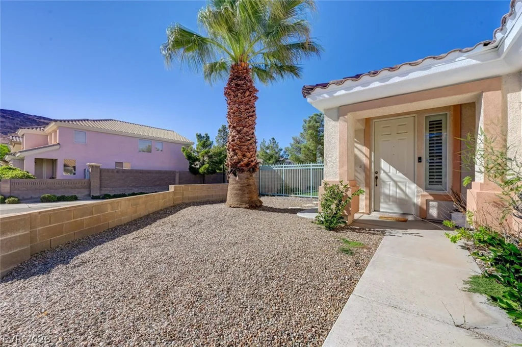 222 hickory heights, Las Vegas, NV 89148