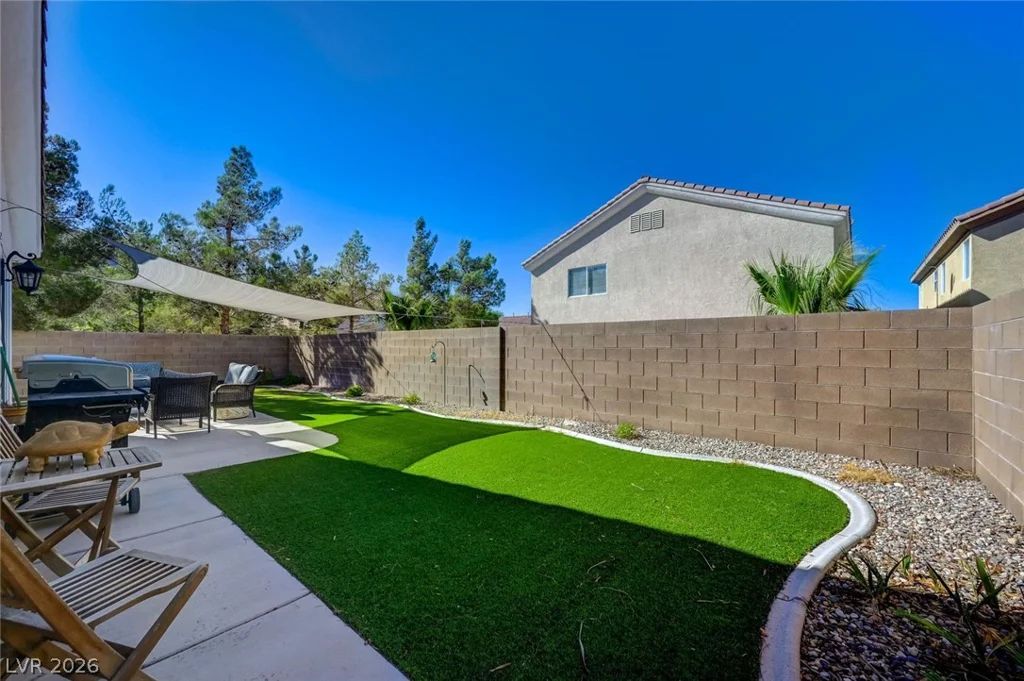 222 hickory heights, Las Vegas, NV 89148