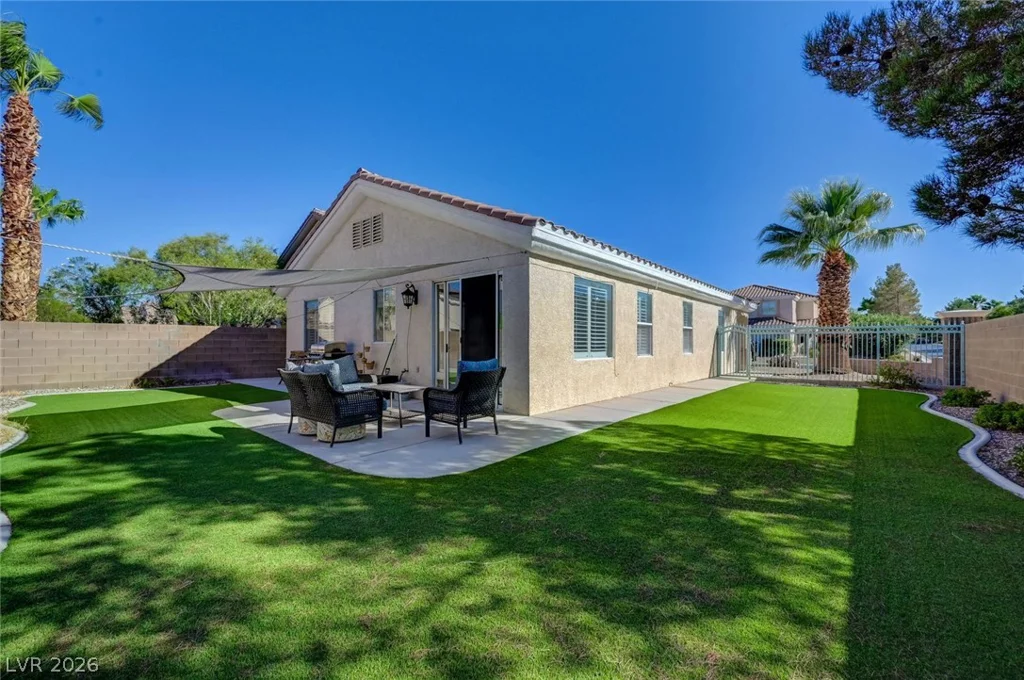222 hickory heights, Las Vegas, NV 89148