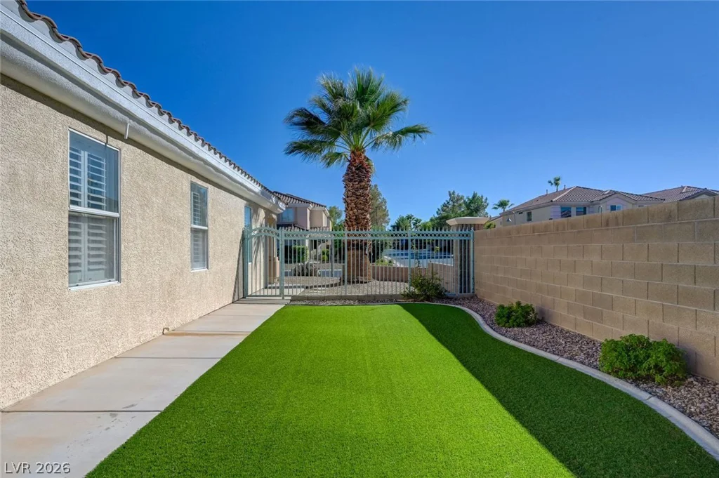 222 hickory heights, Las Vegas, NV 89148