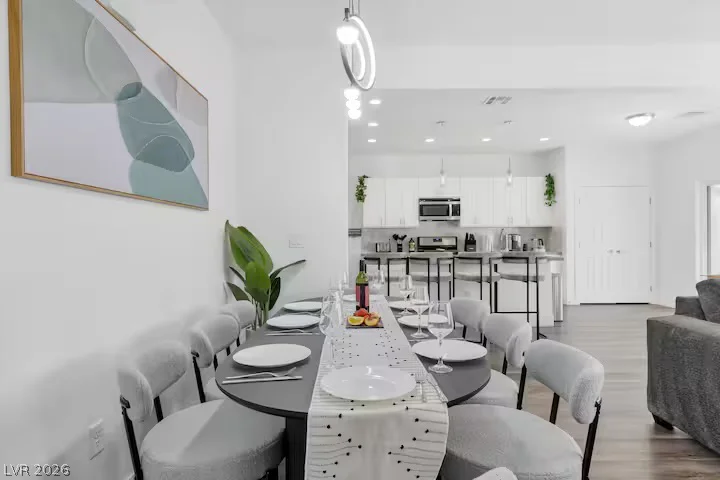 2713 Concord, North Las Vegas, NV 89030