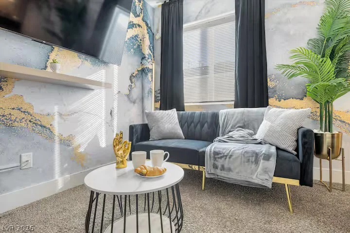 2713 Concord, North Las Vegas, NV 89030
