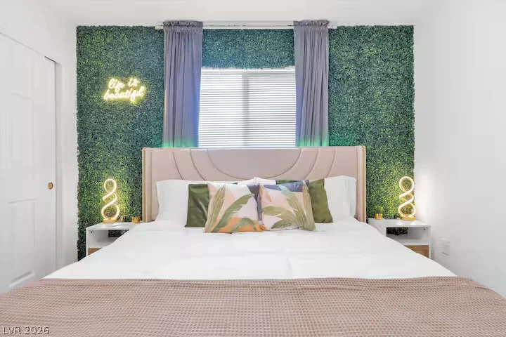2713 Concord, North Las Vegas, NV 89030