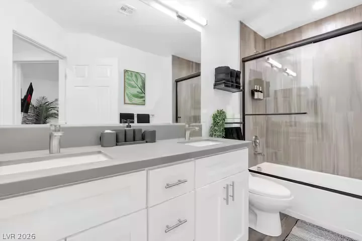 2713 Concord, North Las Vegas, NV 89030