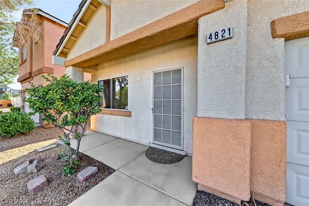 4821 Cascade Pools, Las Vegas, NV 89131