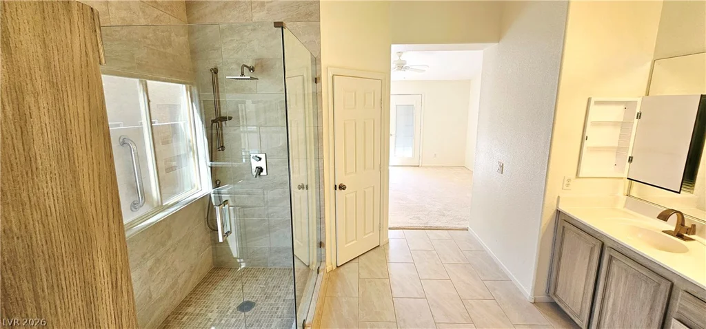 8229 Flowing Rapids, Las Vegas, NV 89131