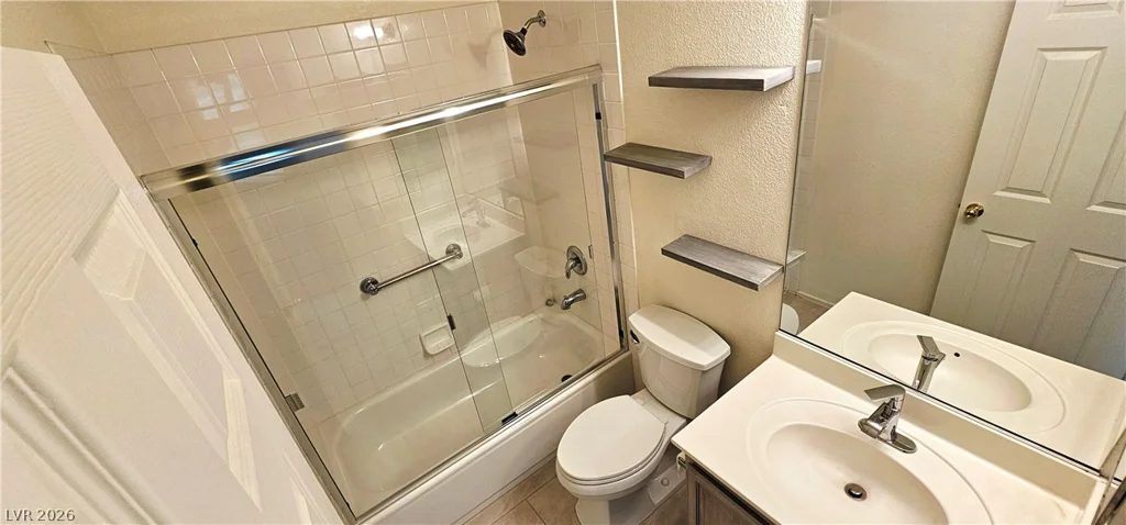 8229 Flowing Rapids, Las Vegas, NV 89131