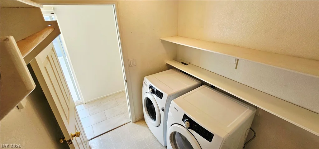 8229 Flowing Rapids, Las Vegas, NV 89131