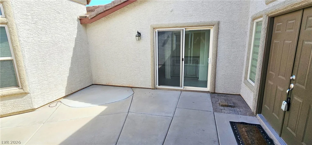 8229 Flowing Rapids, Las Vegas, NV 89131