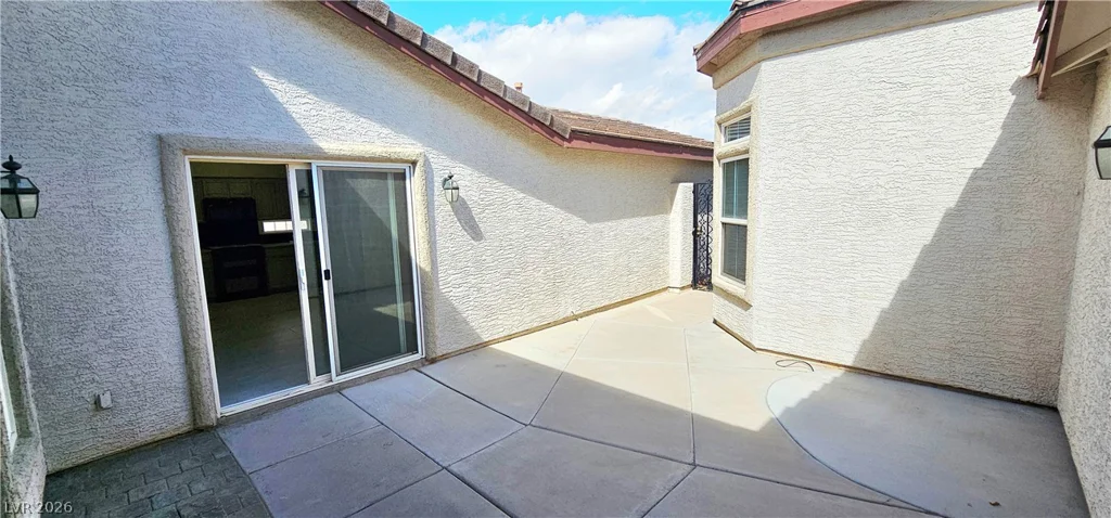 8229 Flowing Rapids, Las Vegas, NV 89131