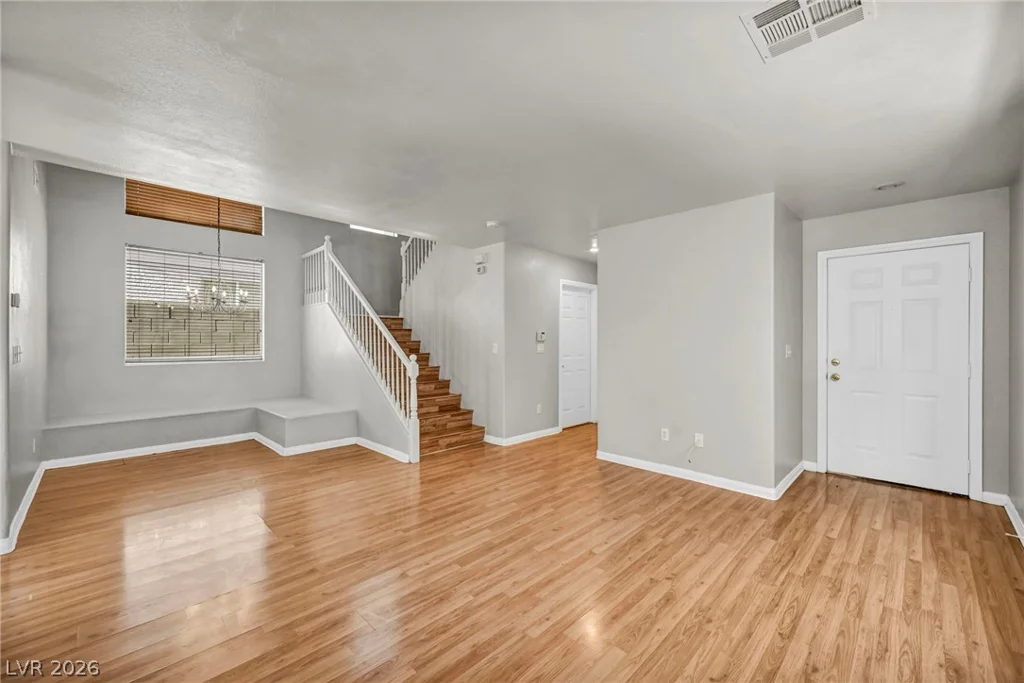 812 Bow Creek, Las Vegas, NV 89134