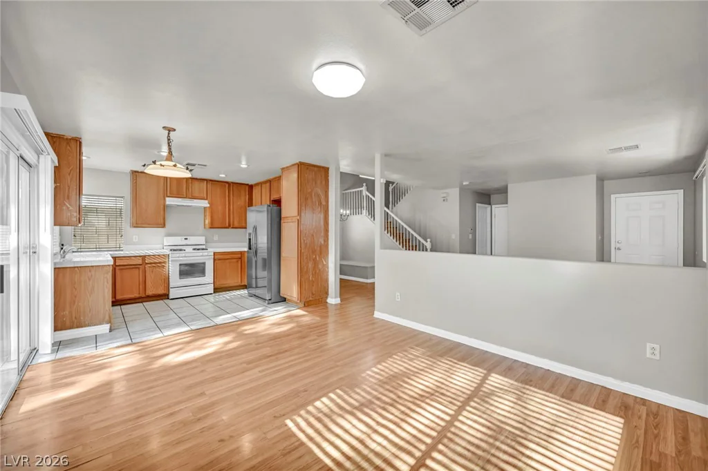 812 Bow Creek, Las Vegas, NV 89134