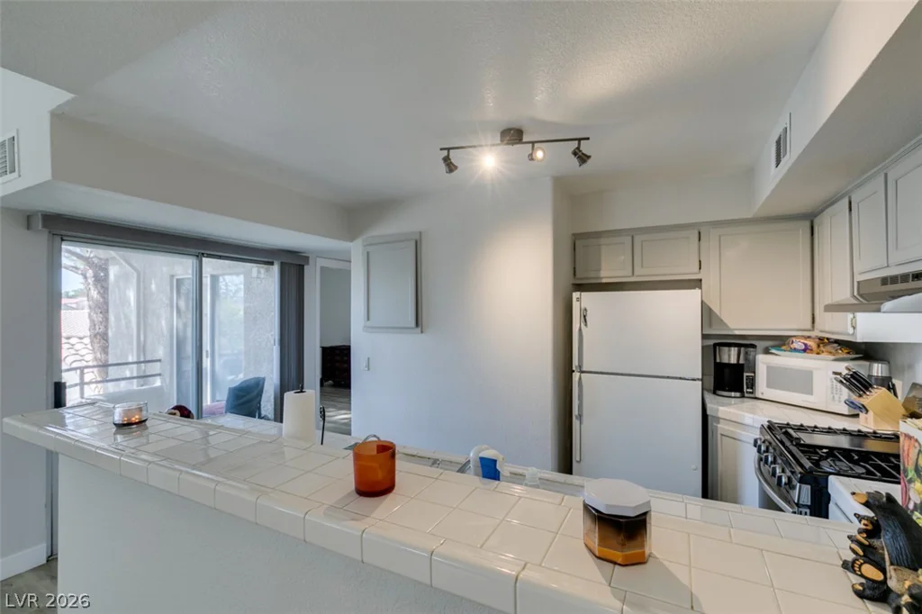 2251 Wigwam, Henderson, NV 89074