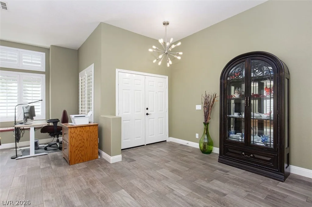4670 Los Rancheros, Las Vegas, NV 89129