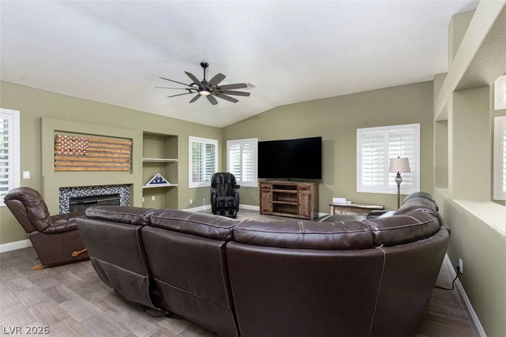 4670 Los Rancheros, Las Vegas, NV 89129