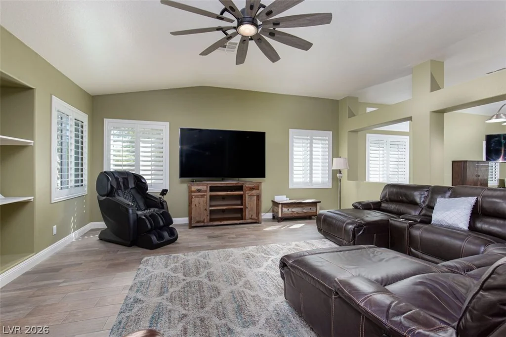 4670 Los Rancheros, Las Vegas, NV 89129