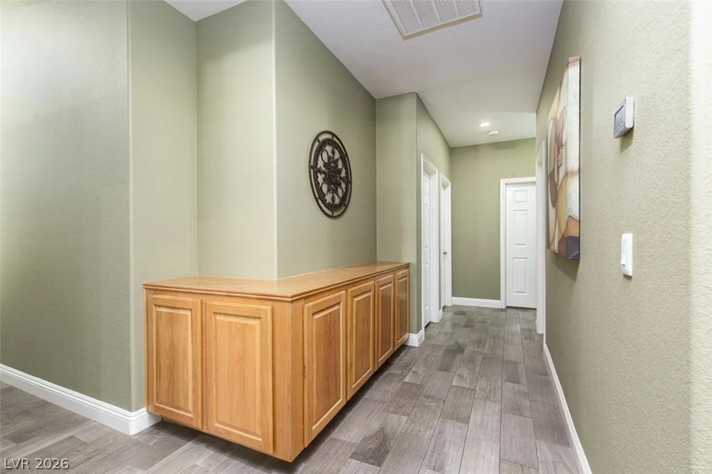 4670 Los Rancheros, Las Vegas, NV 89129