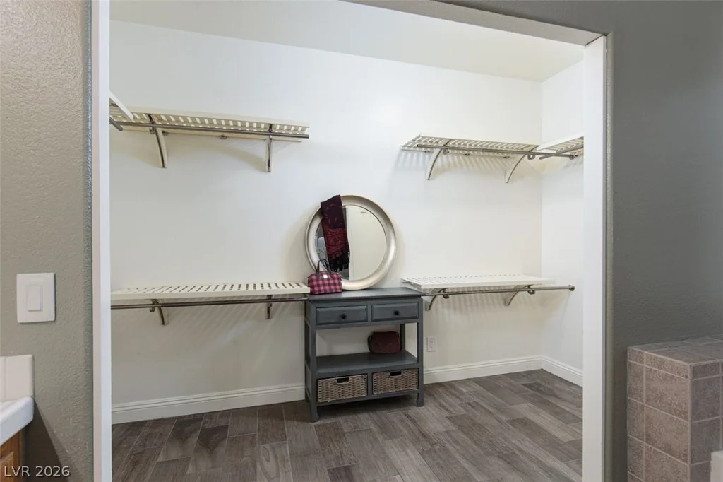 4670 Los Rancheros, Las Vegas, NV 89129