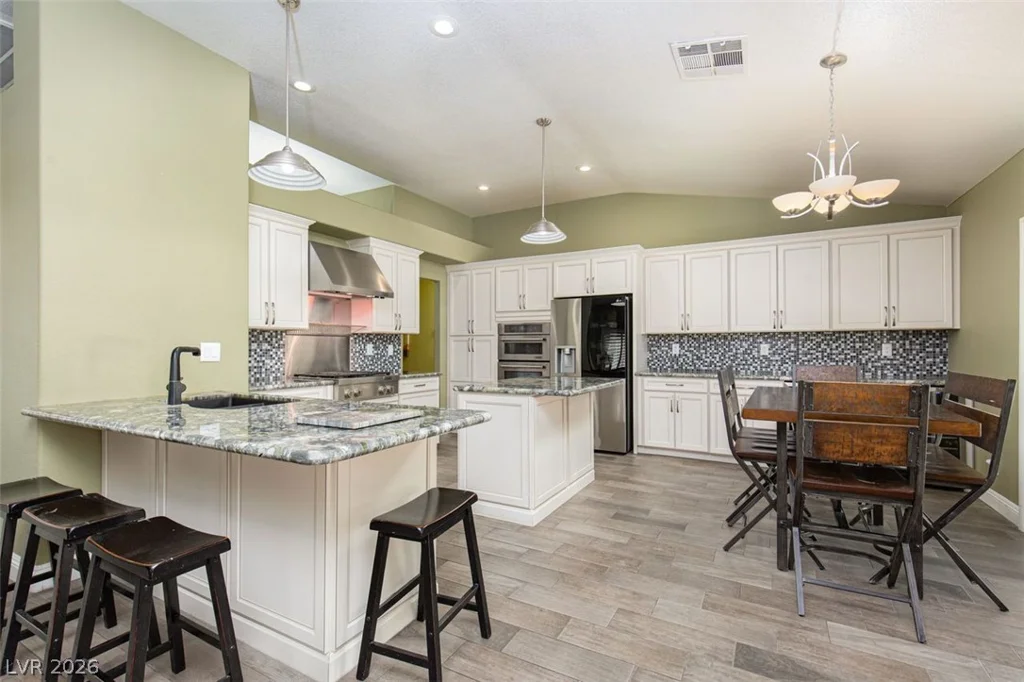 4670 Los Rancheros, Las Vegas, NV 89129