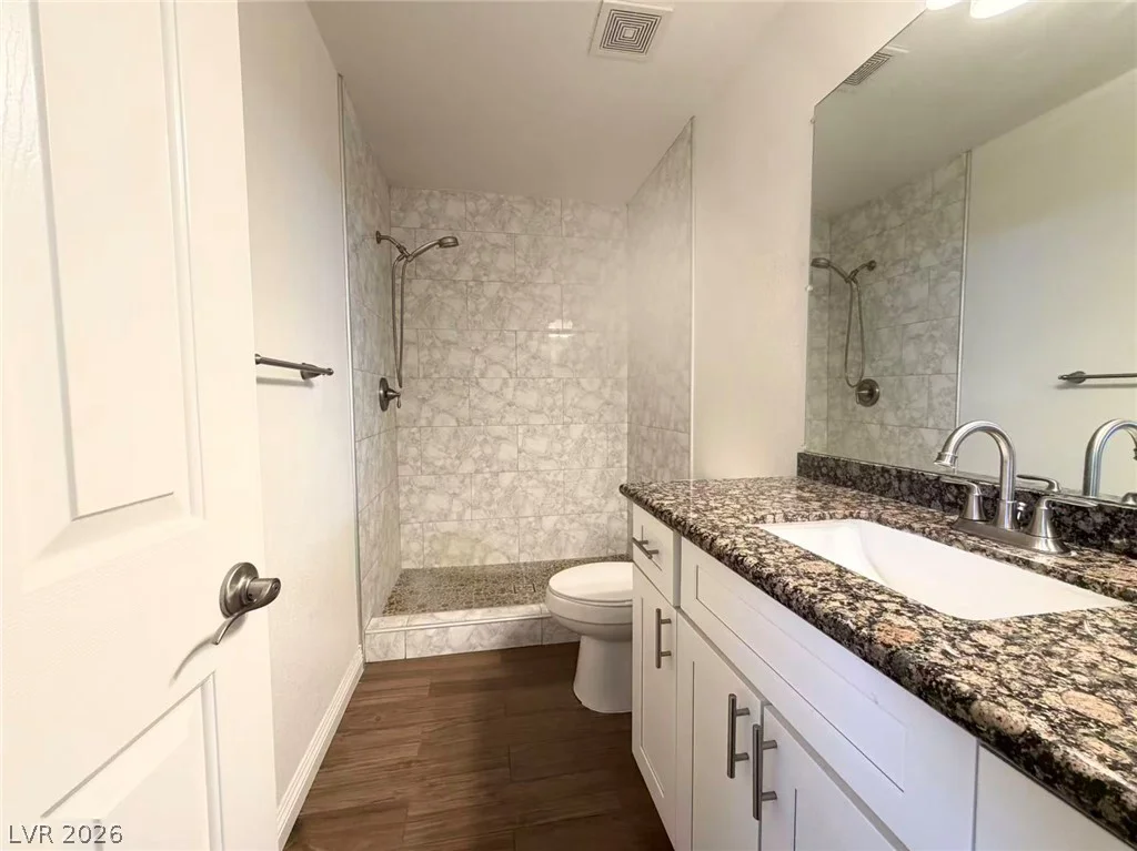 8200 Midnight Star Court, Las Vegas, NV 89145
