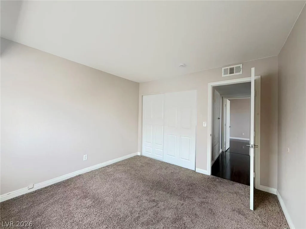 8200 Midnight Star Court, Las Vegas, NV 89145