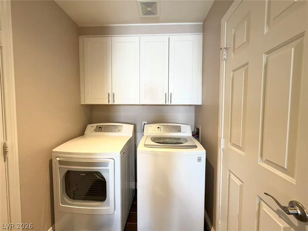8200 Midnight Star Court, Las Vegas, NV 89145