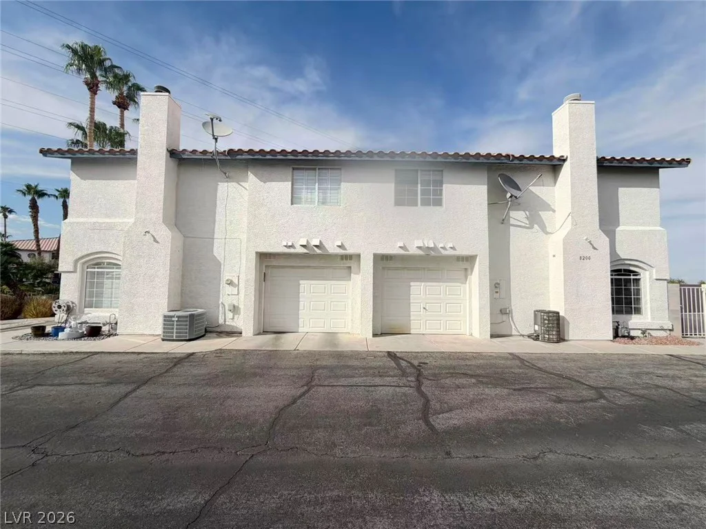 8200 Midnight Star Court, Las Vegas, NV 89145