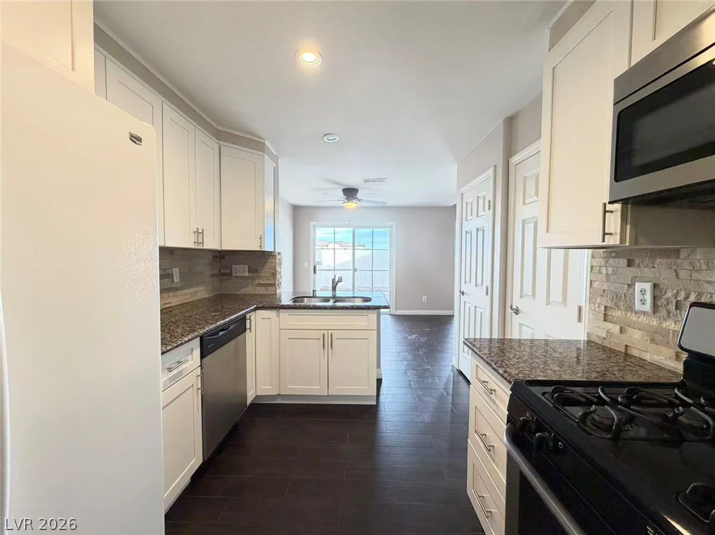 8200 Midnight Star Court, Las Vegas, NV 89145