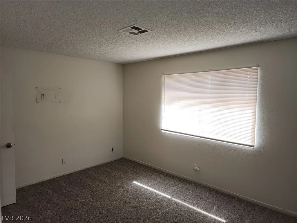 5365 Ithaca, Las Vegas, NV 89122