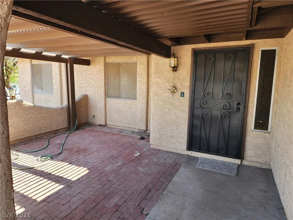 5365 Ithaca, Las Vegas, NV 89122