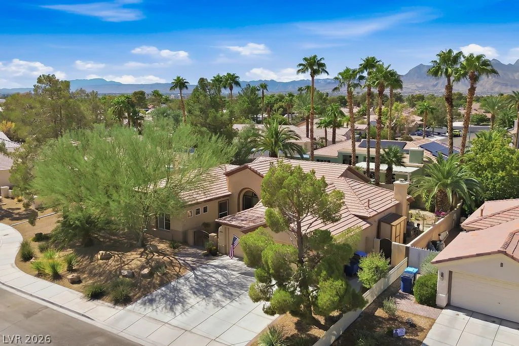3805 Old Orchard, Las Vegas, NV 89108