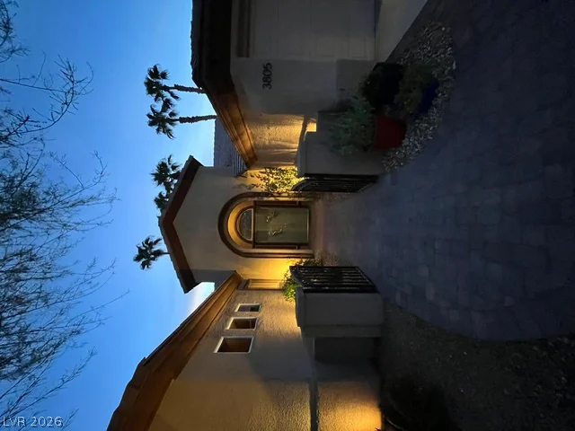 3805 Old Orchard, Las Vegas, NV 89108
