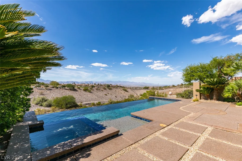 51 Braelinn, Henderson, NV 89052