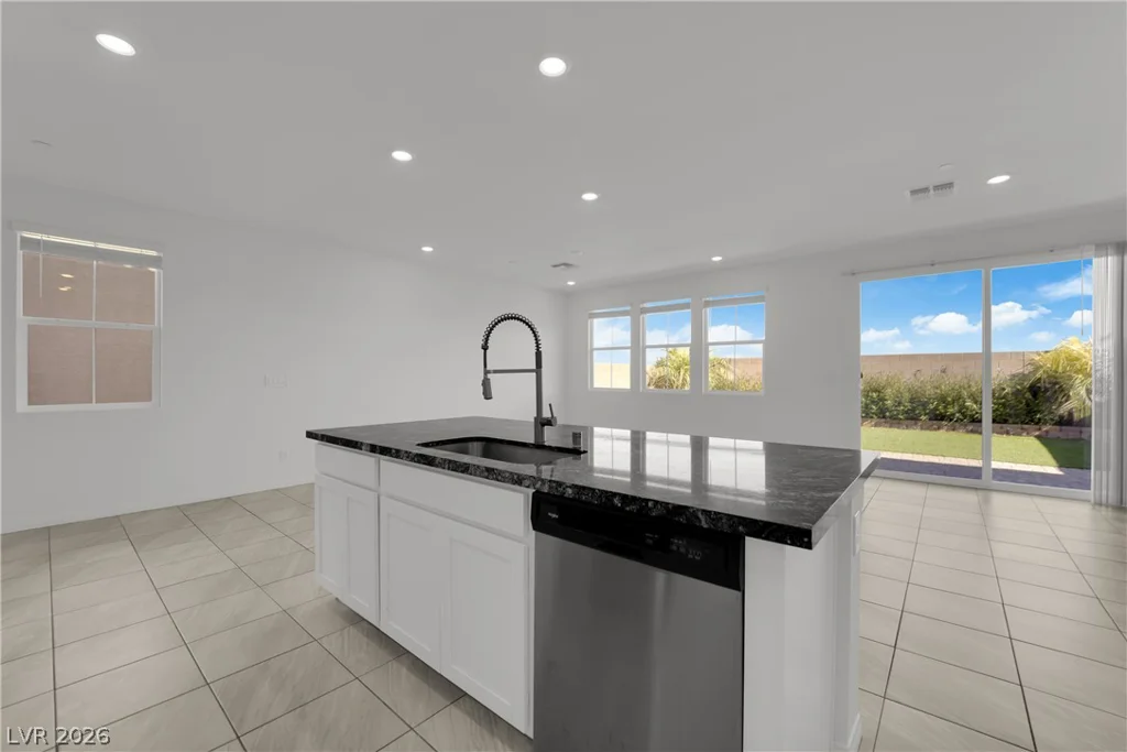 2406 Bellinzona, Henderson, NV 89044