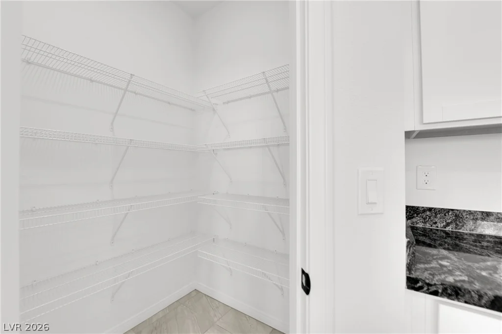 2406 Bellinzona, Henderson, NV 89044