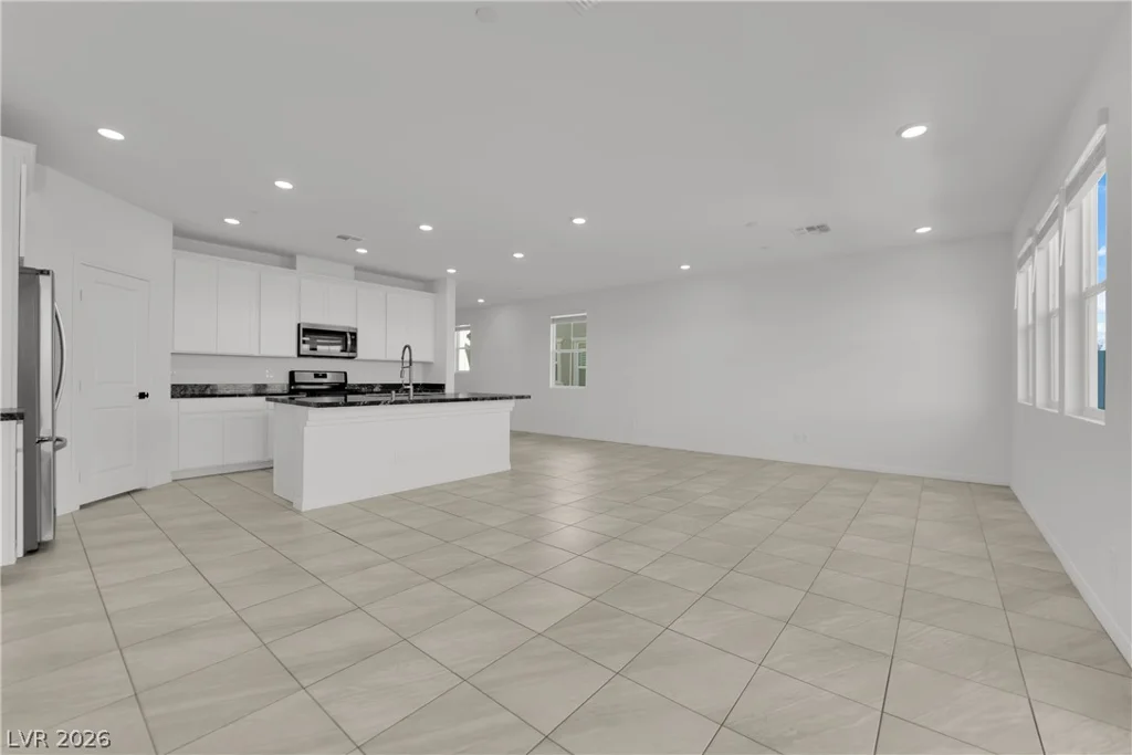 2406 Bellinzona, Henderson, NV 89044