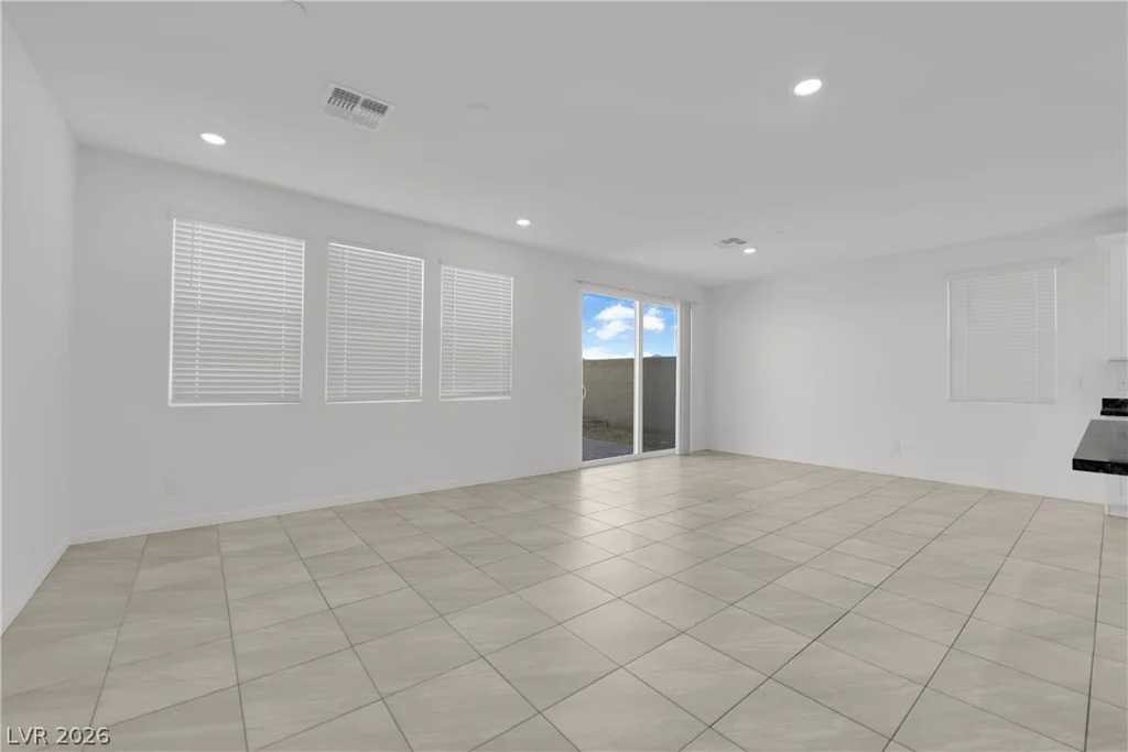 2406 Bellinzona, Henderson, NV 89044